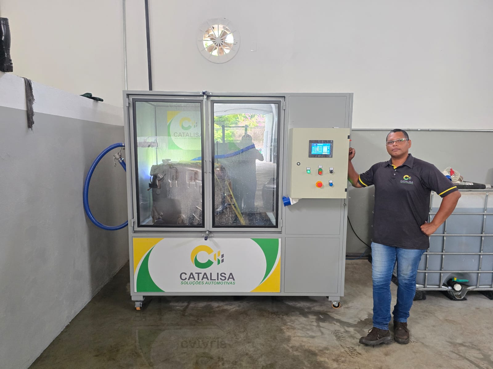 WhatsApp Image 2024-10-21 at 11.21.00.jpeg